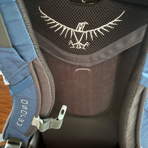 Osprey Volt 60 Backpack (Rare) - Picture 6 of 16